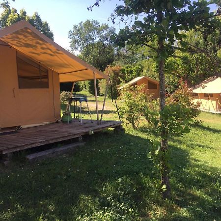 Camping Forcalquier Les Routes De Provence Hotel Eksteriør billede