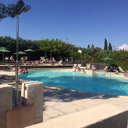 Camping Forcalquier Les Routes De Provence Hotel Eksteriør billede