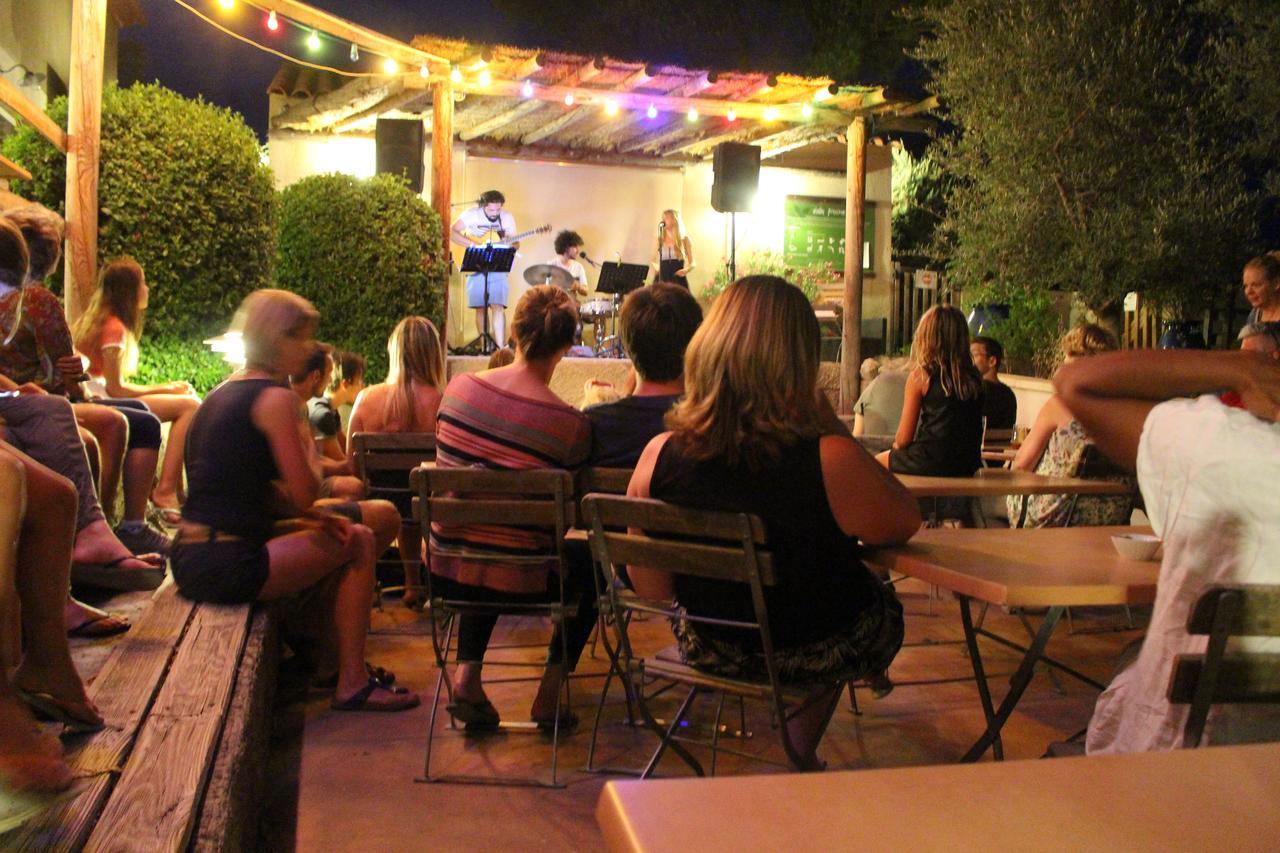 Camping Forcalquier Les Routes De Provence Hotel Eksteriør billede