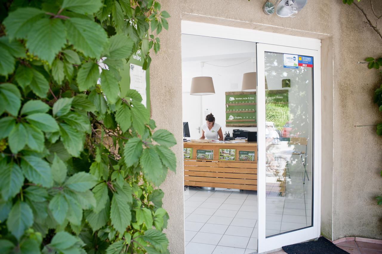 Camping Forcalquier Les Routes De Provence Hotel Eksteriør billede