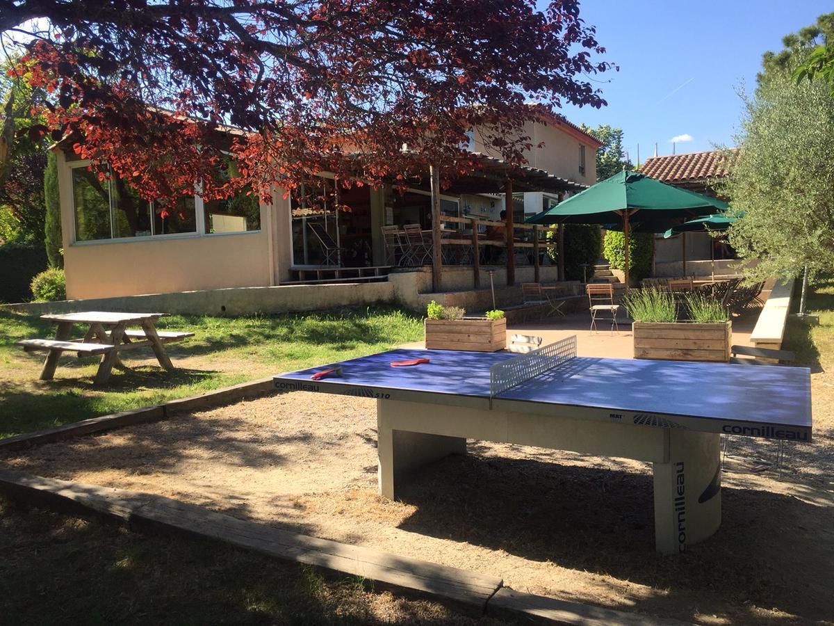 Camping Forcalquier Les Routes De Provence Hotel Eksteriør billede