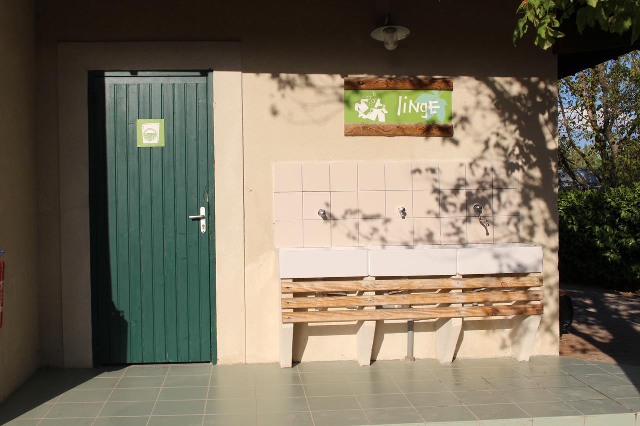 Camping Forcalquier Les Routes De Provence Hotel Eksteriør billede