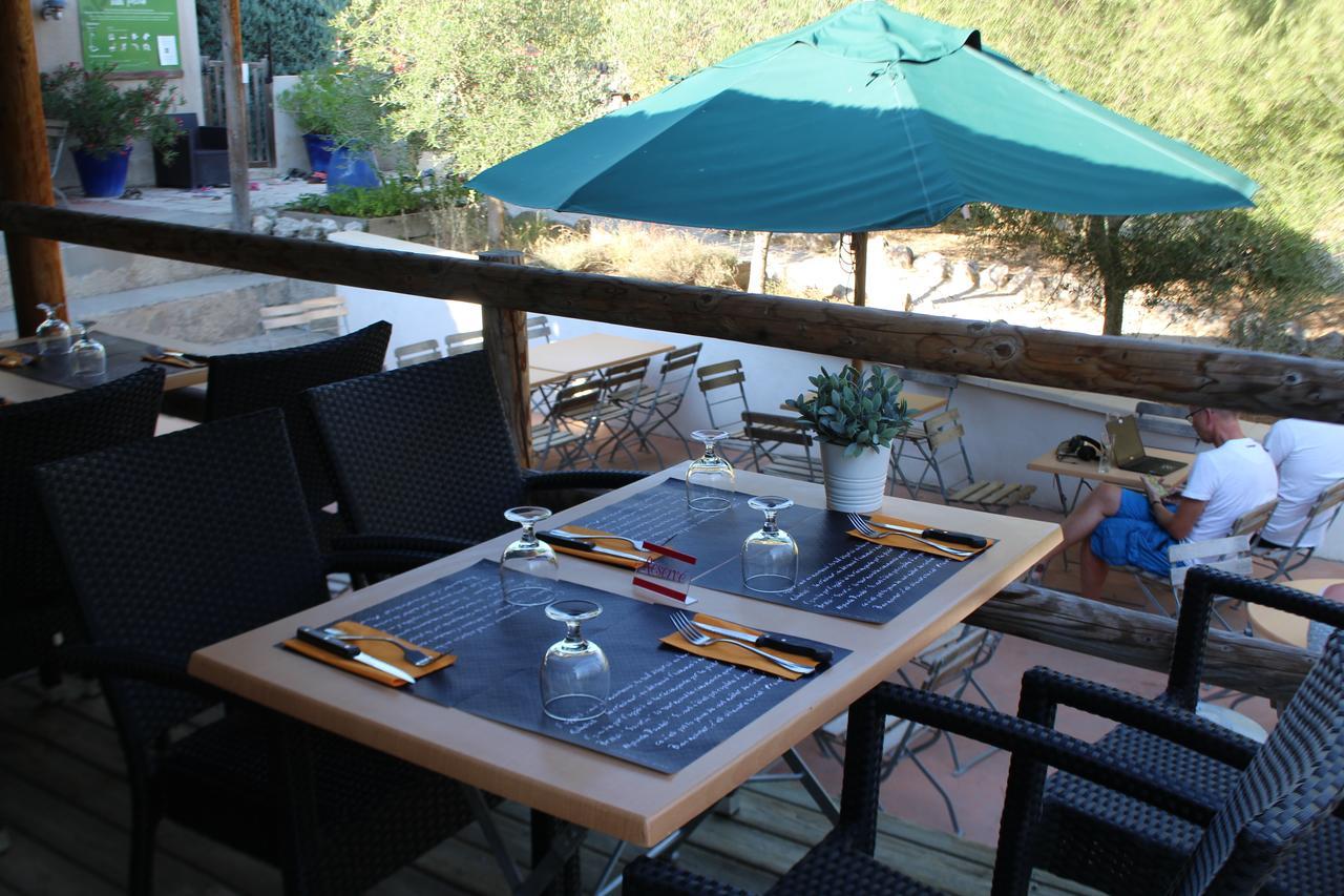 Camping Forcalquier Les Routes De Provence Hotel Eksteriør billede